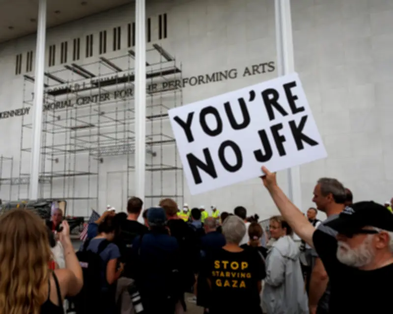 Court Rejects Trump's Bid to Keep His Name on Kennedy Center