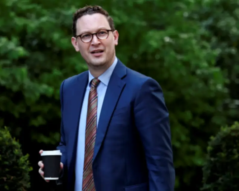 Darren Jones and Andy Burnham Emerge as Labour Leadership Favourites