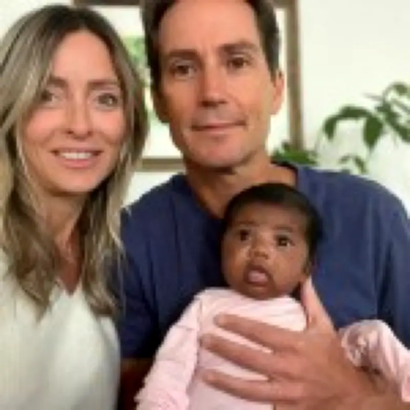 Florida Couple Keeps Baby After IVF Mix-Up, Custody Dispute Ends