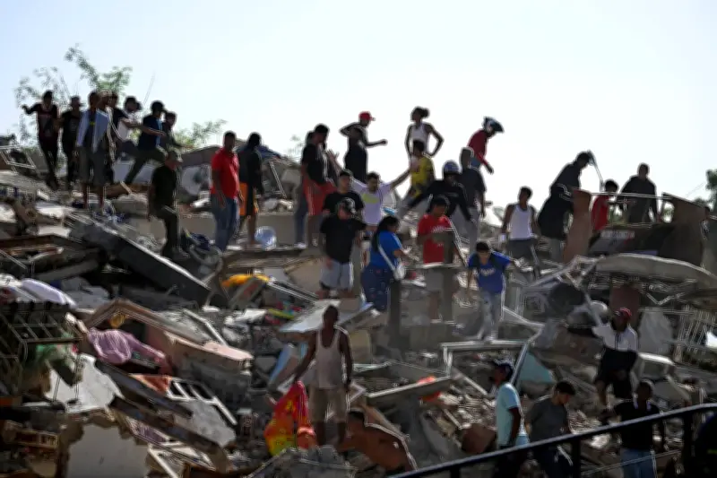 Global rescue effort for Venezuela after twin earthquakes kill 164