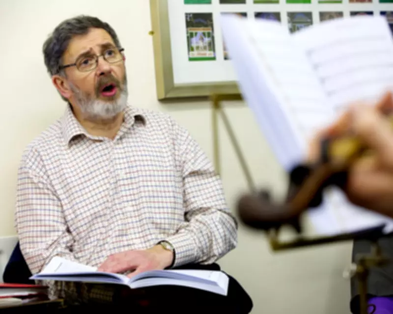 Ian Russell, Leading Folklorist of Village Carols, Dies at 79