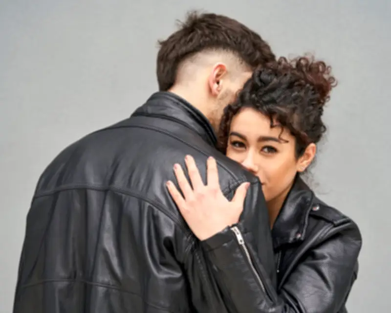 Is Heterosexuality Hopeless? Debunking Extremely Online Pessimism