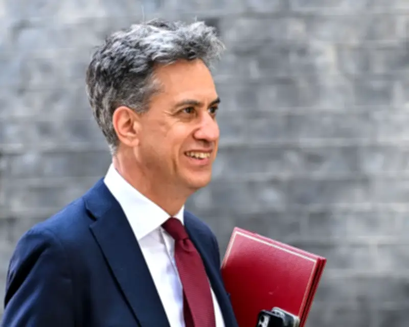 Labour Deputy Leader Backs Ed Miliband as Chancellor in Burnham Government