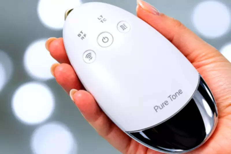 LED Light Therapy: The Skincare Gadget Transforming Wellness Routines