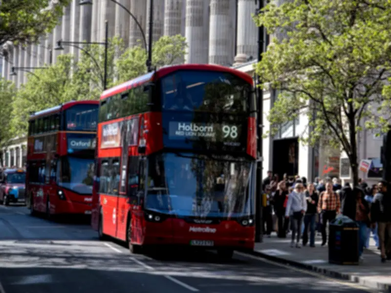 London bus drivers avoid water during heatwave due to toilet shortage