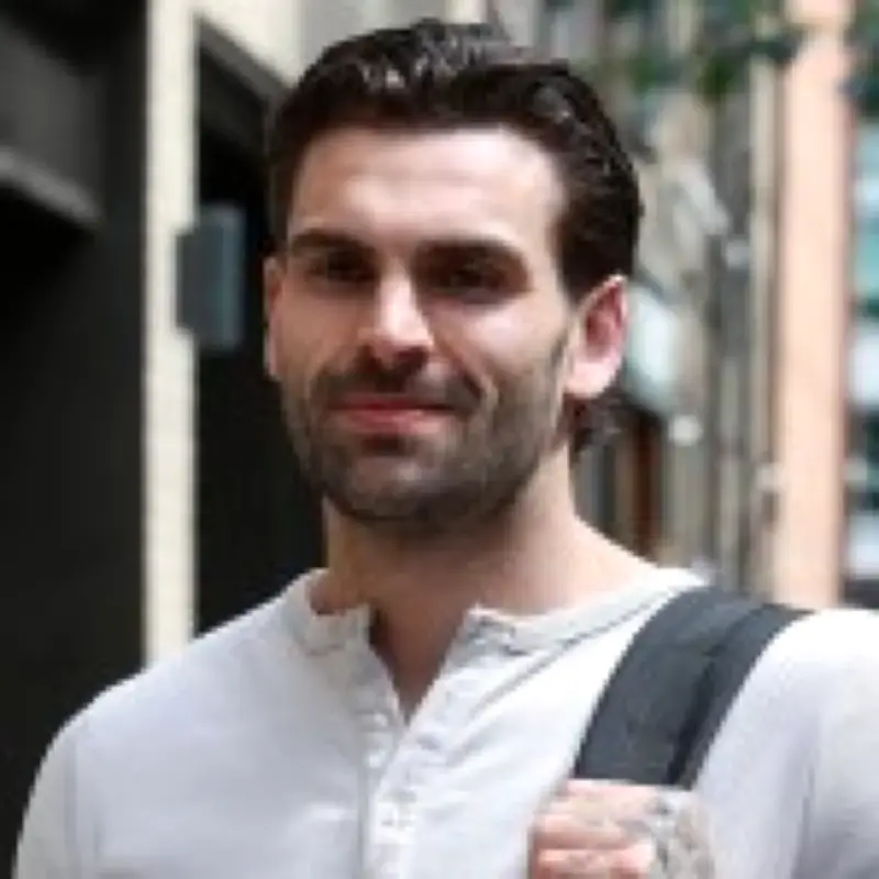 Love Island's Adam Collard allegedly assaulted by millionaire father