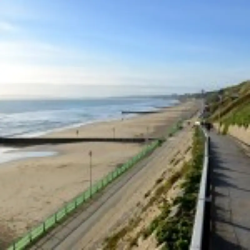 Man dies after falling from 100ft cliff in Bournemouth during heatwave
