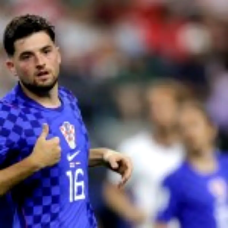 Man Utd join race to sign £70m Croatia star Martin Baturina after stunning England World Cup goal