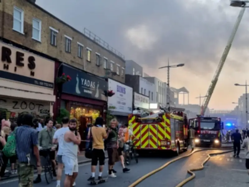 Massive blaze erupts near Copeland Park in Peckham, London