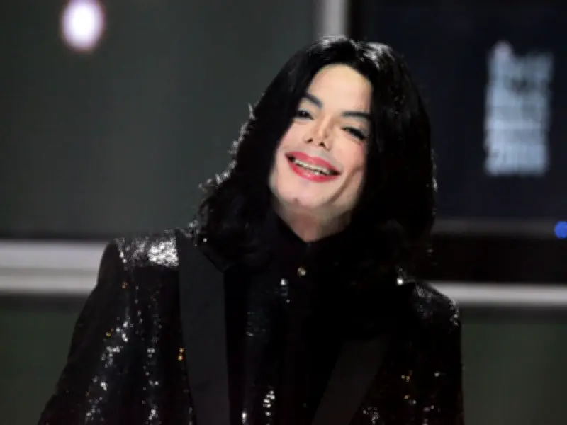 Michael Jackson fans claim 'miracle' rainbow appeared at Trafalgar Square memorial
