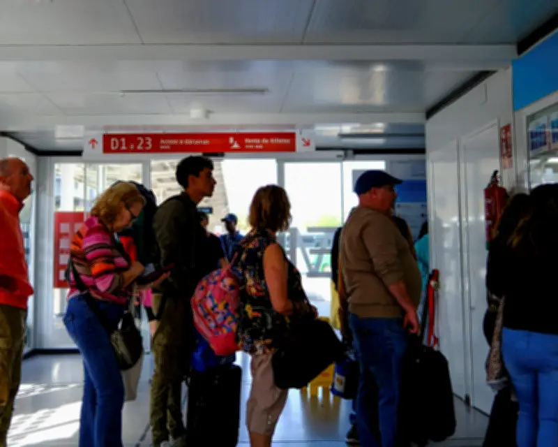Over 1 million migrants apply for Spain's new regularisation scheme