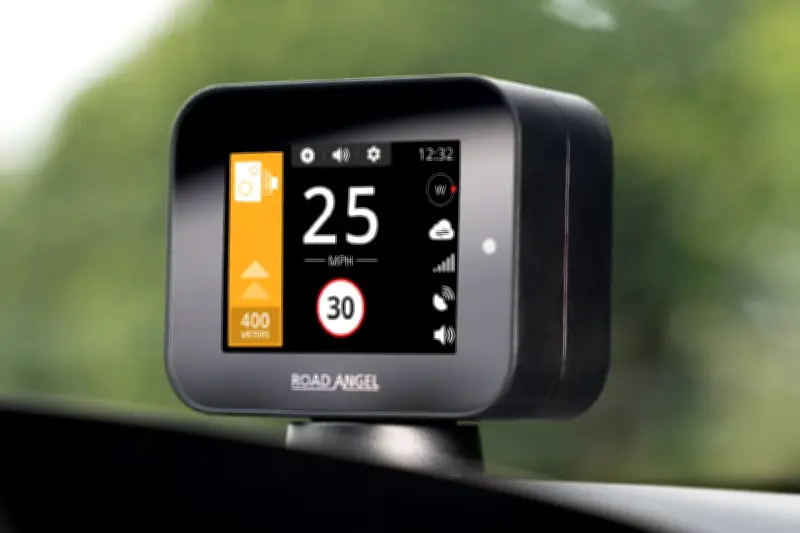 Road Angel PureSync Review: Subscription Dash Cam with Live Alerts