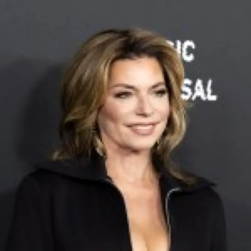 Shania Twain says she's not a feminist, claims vulnerable men need protection too
