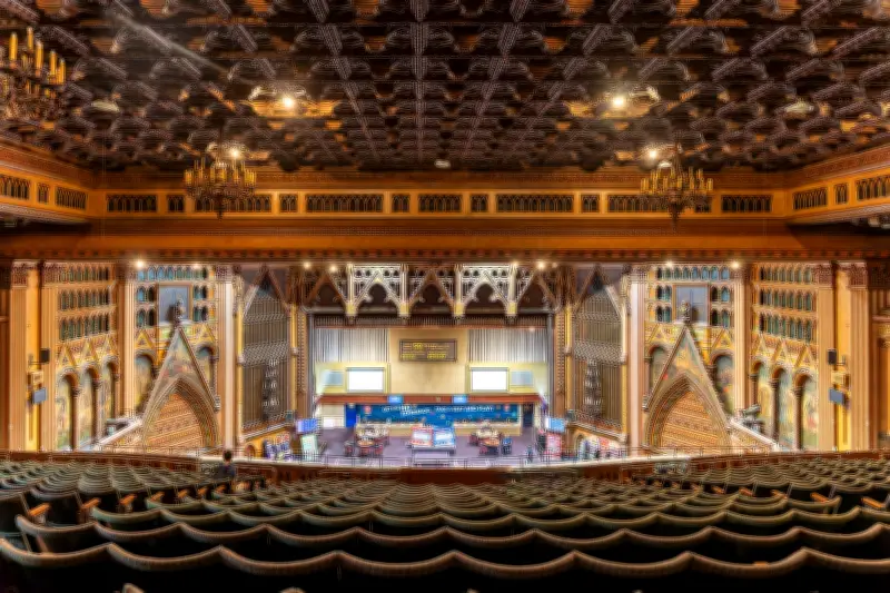 South London bingo hall gets blue plaque for legendary music past