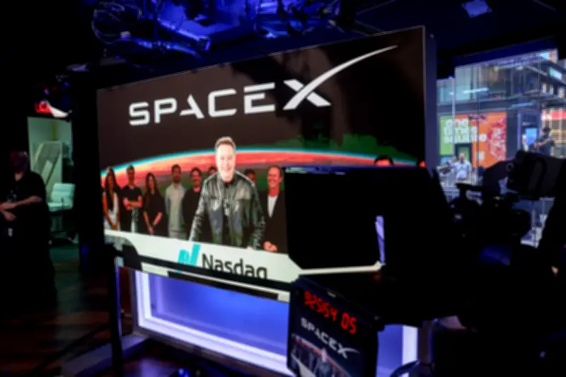 SpaceX Stock Pickers Struggle to See Beyond Elon Musk Premium