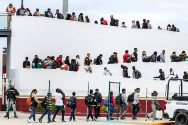 Supreme Court upholds key Biden asylum policy at US-Mexico border