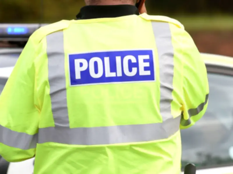 Surrey Police seek man with face and neck tattoos after Stanwell attack