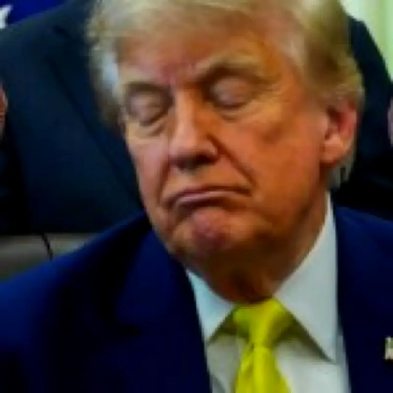 Trump approval plunges to 30% as even supporters lose economic confidence