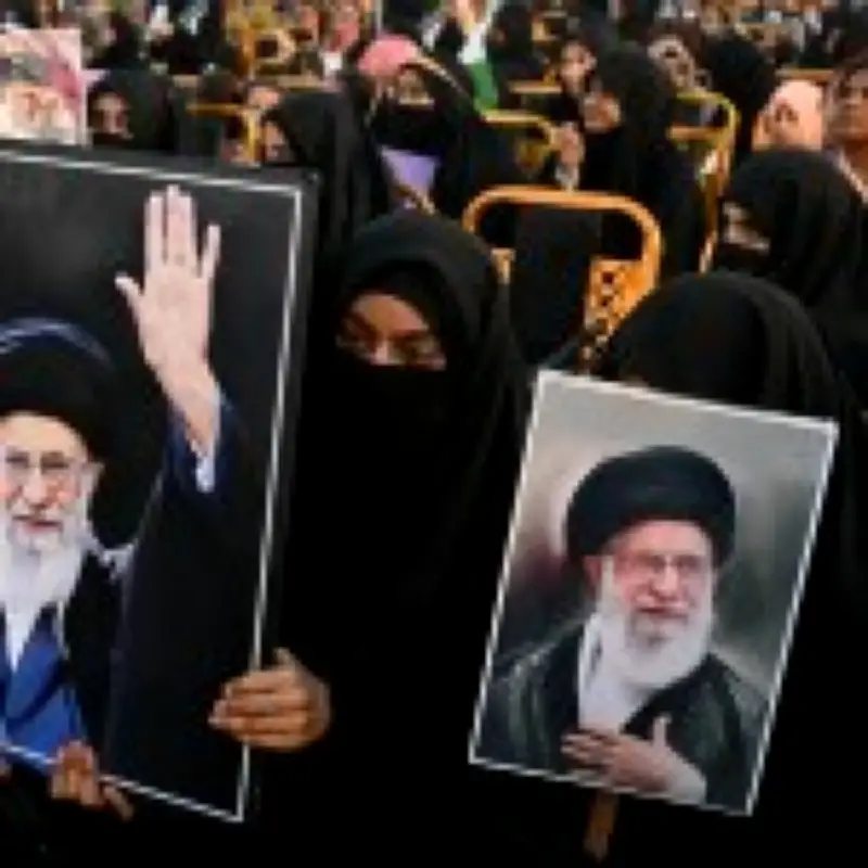 Trump Denies $300B Iran Payout as 'Fake News' in Truth Social Post
