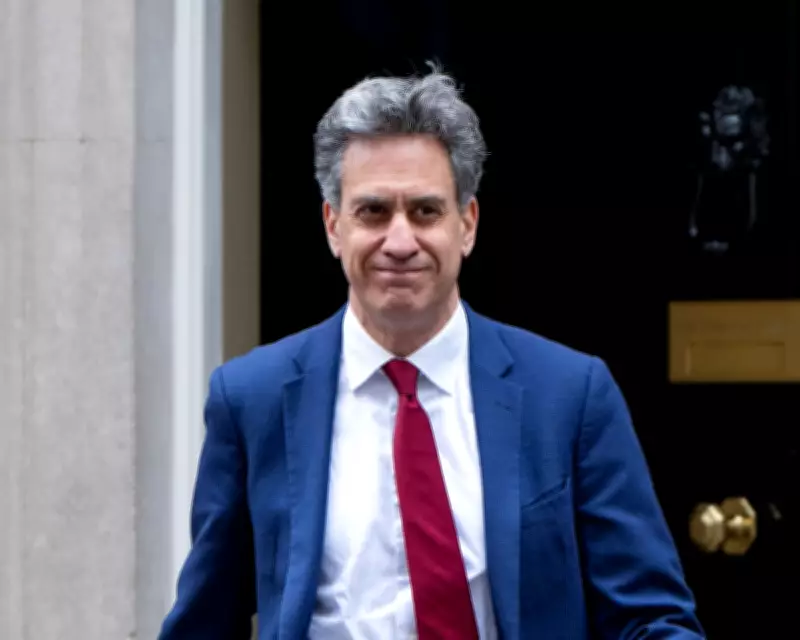 UK Green Economy Surpasses £100bn Annual Value in Net Zero Push