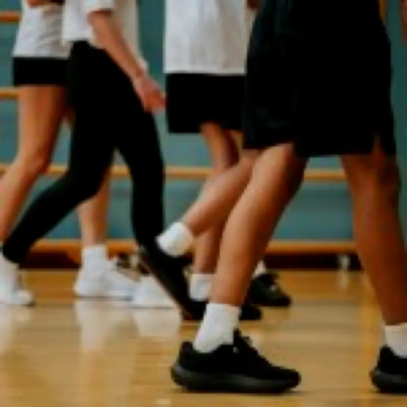 UK Schools Prepare for 38°C Heatwave Without Closure Plans