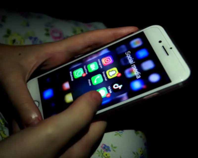 UK to Ban Under-16s from Major Social Media Apps in Sweeping Crackdown