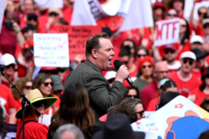 Union boss defends shaming Labor MPs with 'zero conversations'