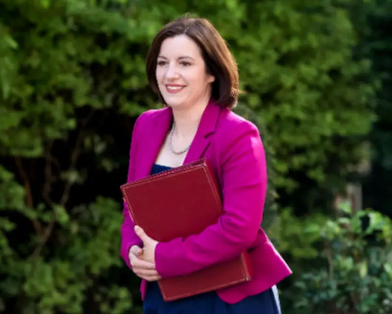 VAT on private school fees fails to trigger exodus to state sector, says Phillipson