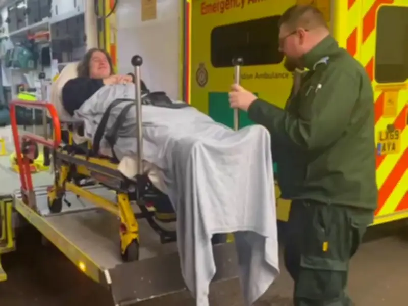 Woman hospitalised after eating too many spicy Wingstop chicken wings