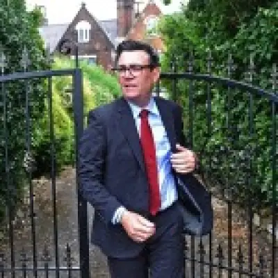 Andy Burnham to set out devolution plans as PM in Manchester speech