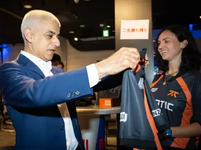 London Mayor's esports plan: Free gaming in youth clubs despite screen time concerns