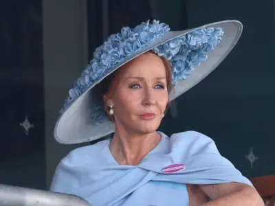 Police called to Stonewall HQ as activist demands JK Rowling condemnation