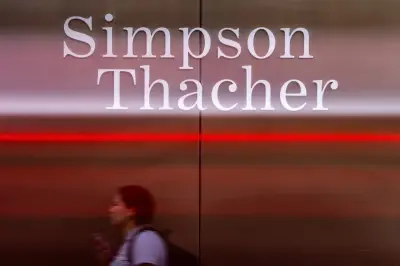 Simpson Thacher's New Training Programme Pressures Magic Circle