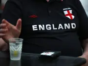 Police Warn World Cup Fans in London Pubs of 'Bagsmen' Thieves