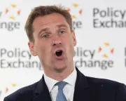 Refugee Groups Condemn Tory Plan to Remove Judges from Asylum Appeals