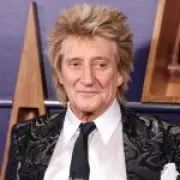 Rod Stewart addresses health concerns after cancelling gigs due to sickness
