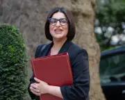 UK care workers face 'cruel' 15-year leave to remain, campaigners say