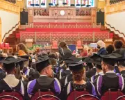 UK mulls GCSE English pass requirement for student loans, barring thousands