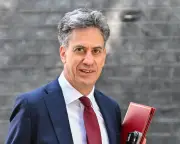 Unison chief backs Ed Miliband for chancellor in Burnham government