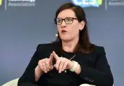 US Supreme Court Grants Trump Power to Fire Agency Chiefs, Overturning 90-Year Precedent