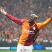 Victor Osimhen Dismisses Transfer Talk After Nigeria Coach's Comments