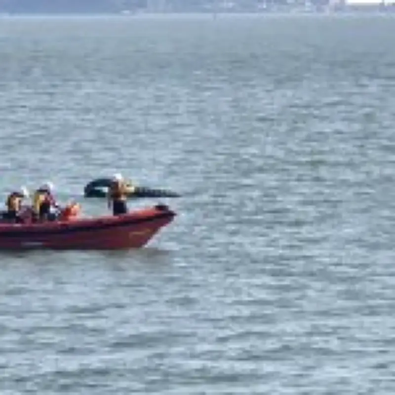 Father dies after jet ski hits inflatable raft carrying his two children