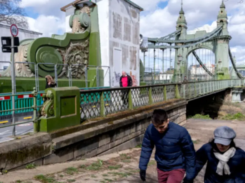 Hammersmith Bridge needs up to £128m to stay open to pedestrians and cyclists