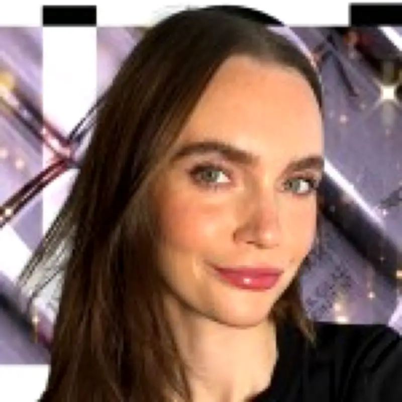 No7 Silk Glaze Skin Tint review: Glazed glow without greasiness