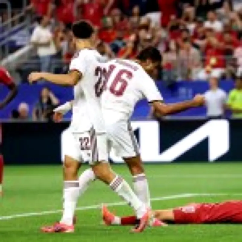 Rodri apologises to Bernardo Silva after World Cup clash