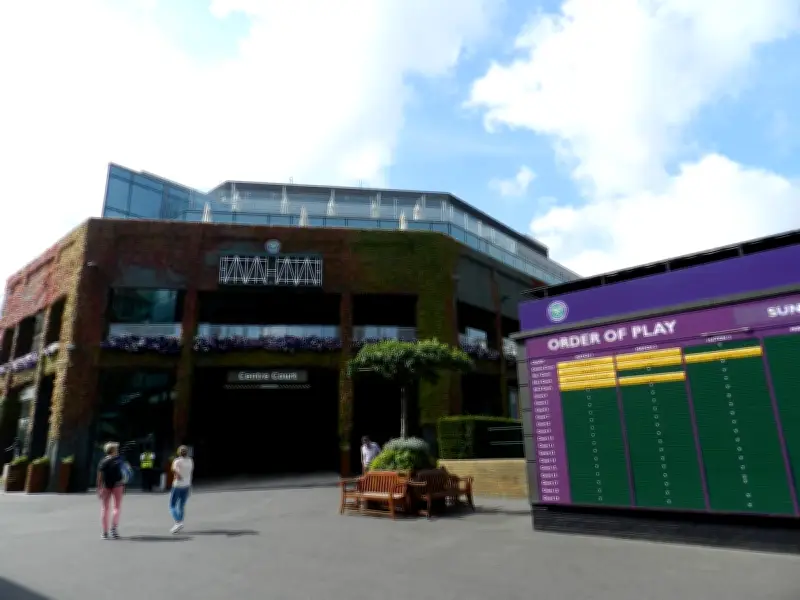 Wimbledon podiatrist treats tennis stars' feet in Centre Court basement clinic