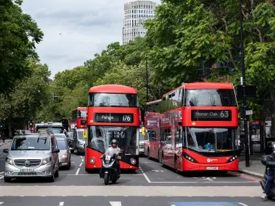 Tories call for CCTV at every London bus stop over safety fears