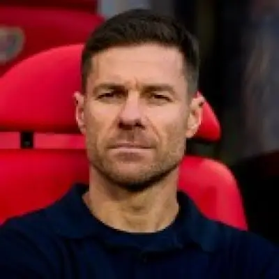 Xabi Alonso urged to sign £60m former Chelsea star Lewis Hall after Cucurella exit