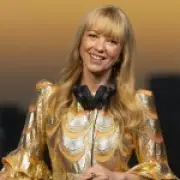 Sara Cox replaces Scott Mills on BBC Radio 2 Breakfast Show: Family life revealed